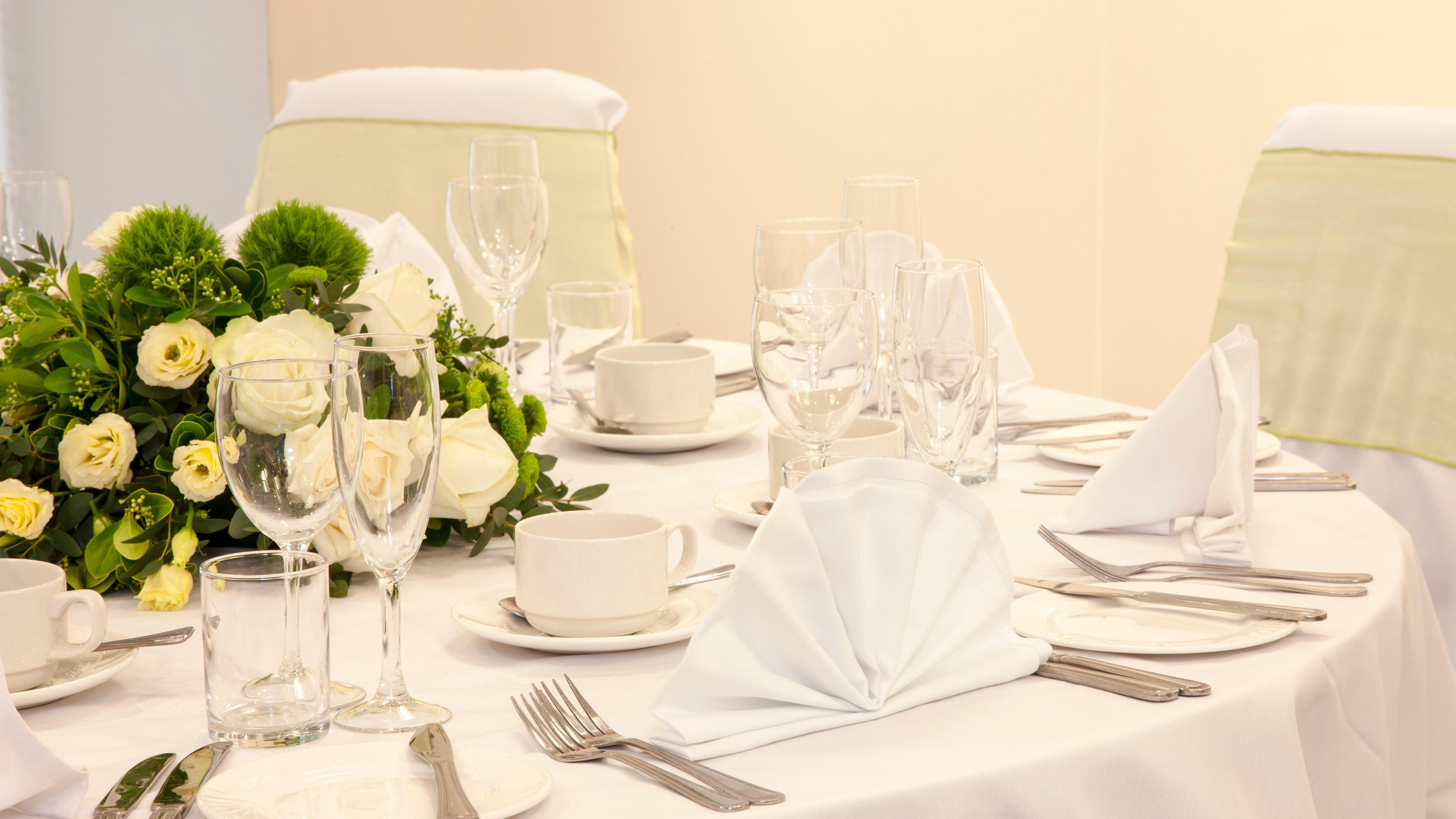 Holiday Inn Portsmouth By Ihg Buitenkant foto
