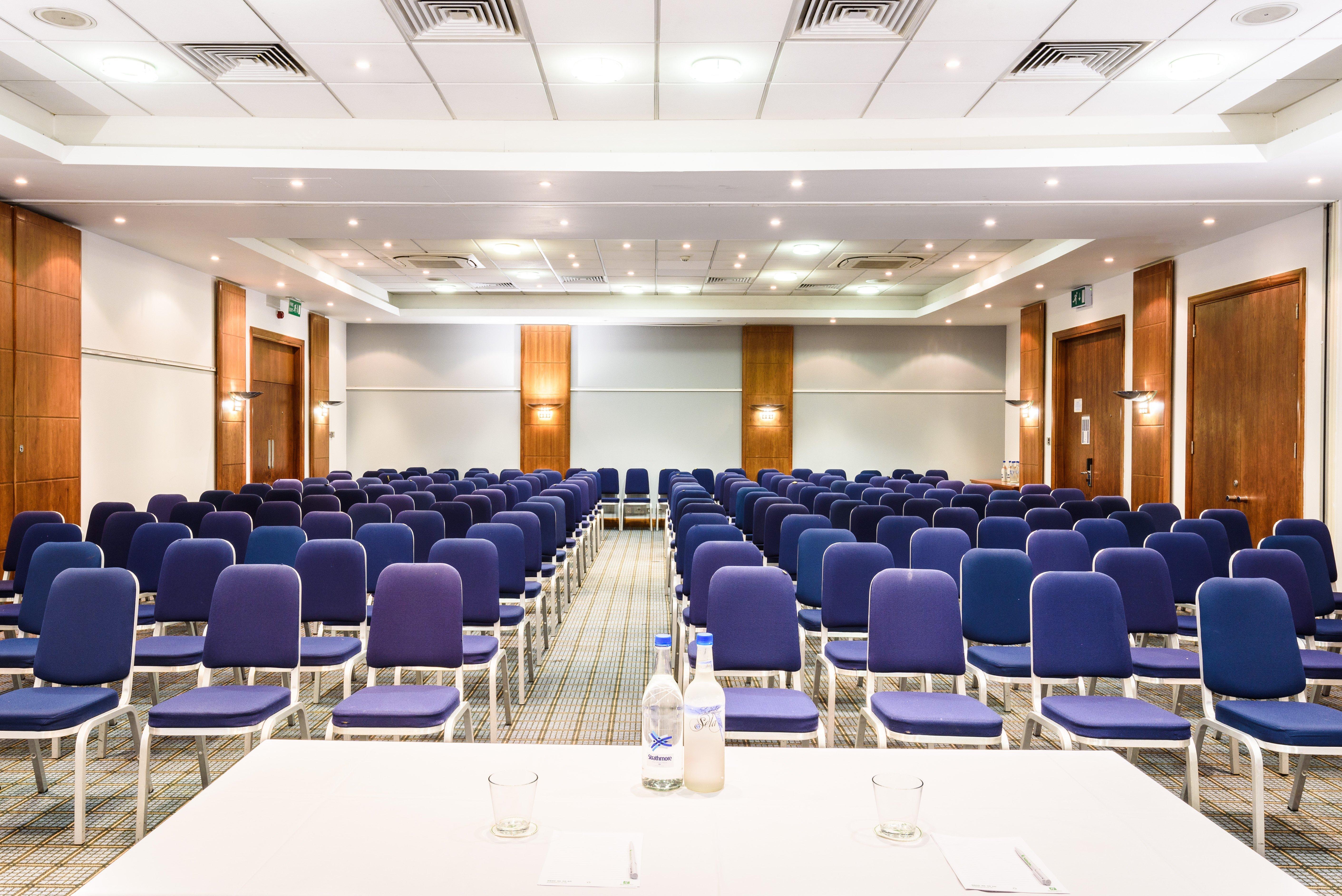 Holiday Inn Portsmouth By Ihg Buitenkant foto