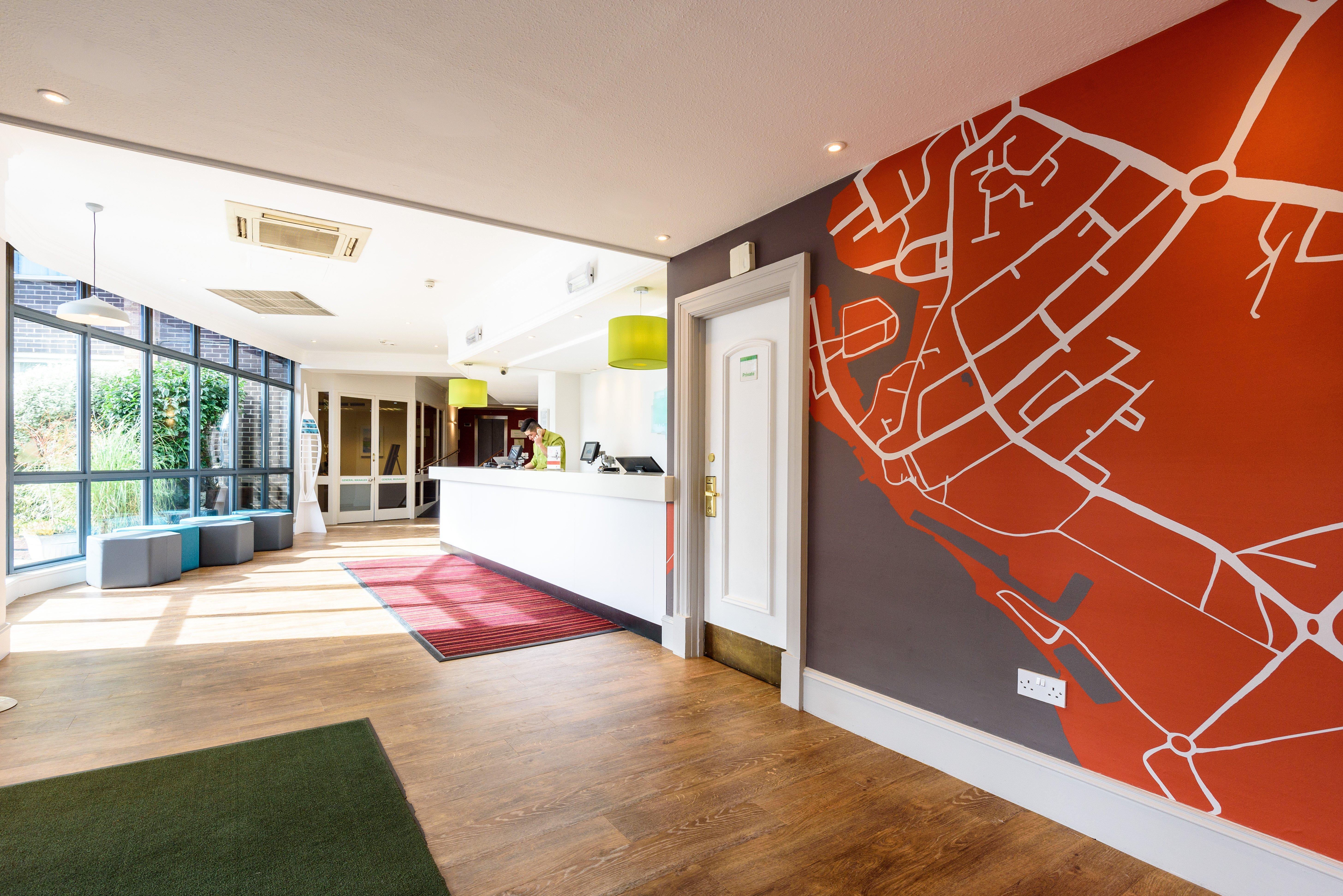 Holiday Inn Portsmouth By Ihg Buitenkant foto
