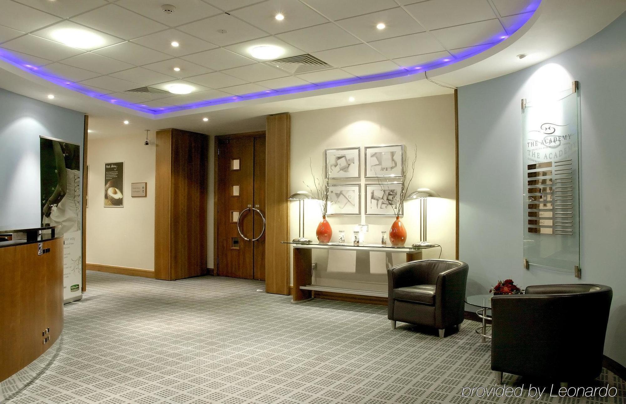 Holiday Inn Portsmouth By Ihg Interieur foto